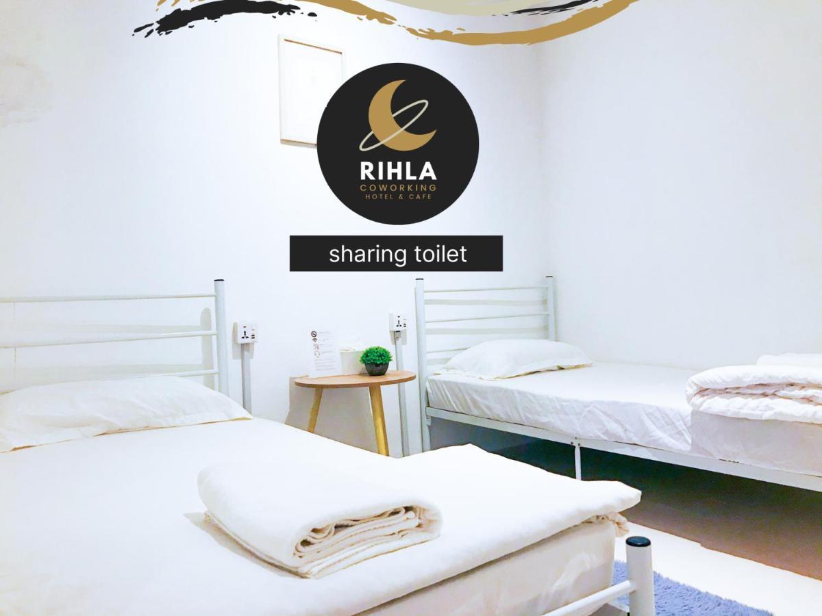 Rihla Dataran Tengah Hostel Gua Musang Εξωτερικό φωτογραφία